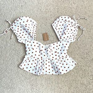 Vestique Top. NEW WITH TAGS